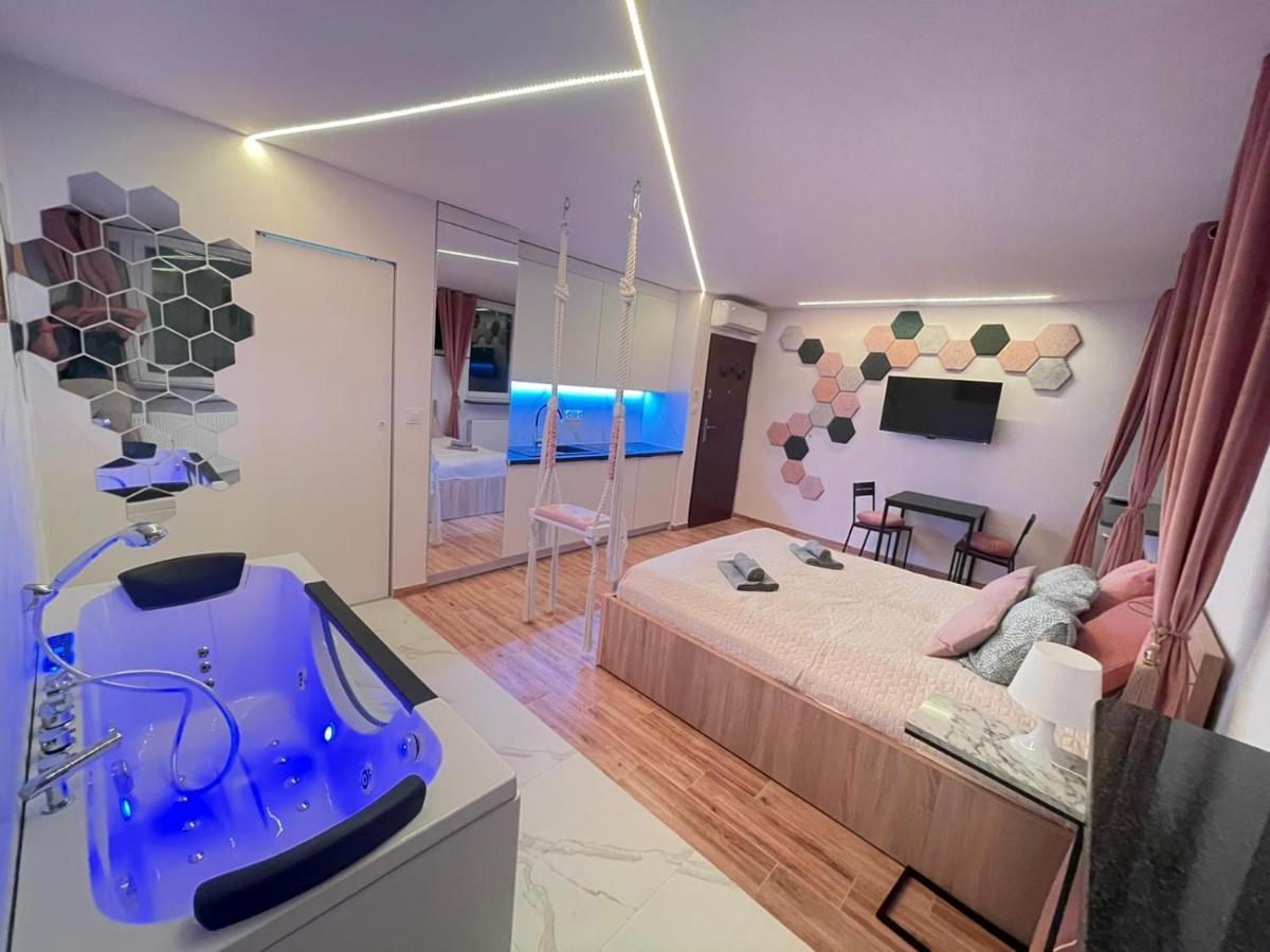 Yourapart Jacuzzi Przy Zamku Krolewskim Varsovie Extérieur photo