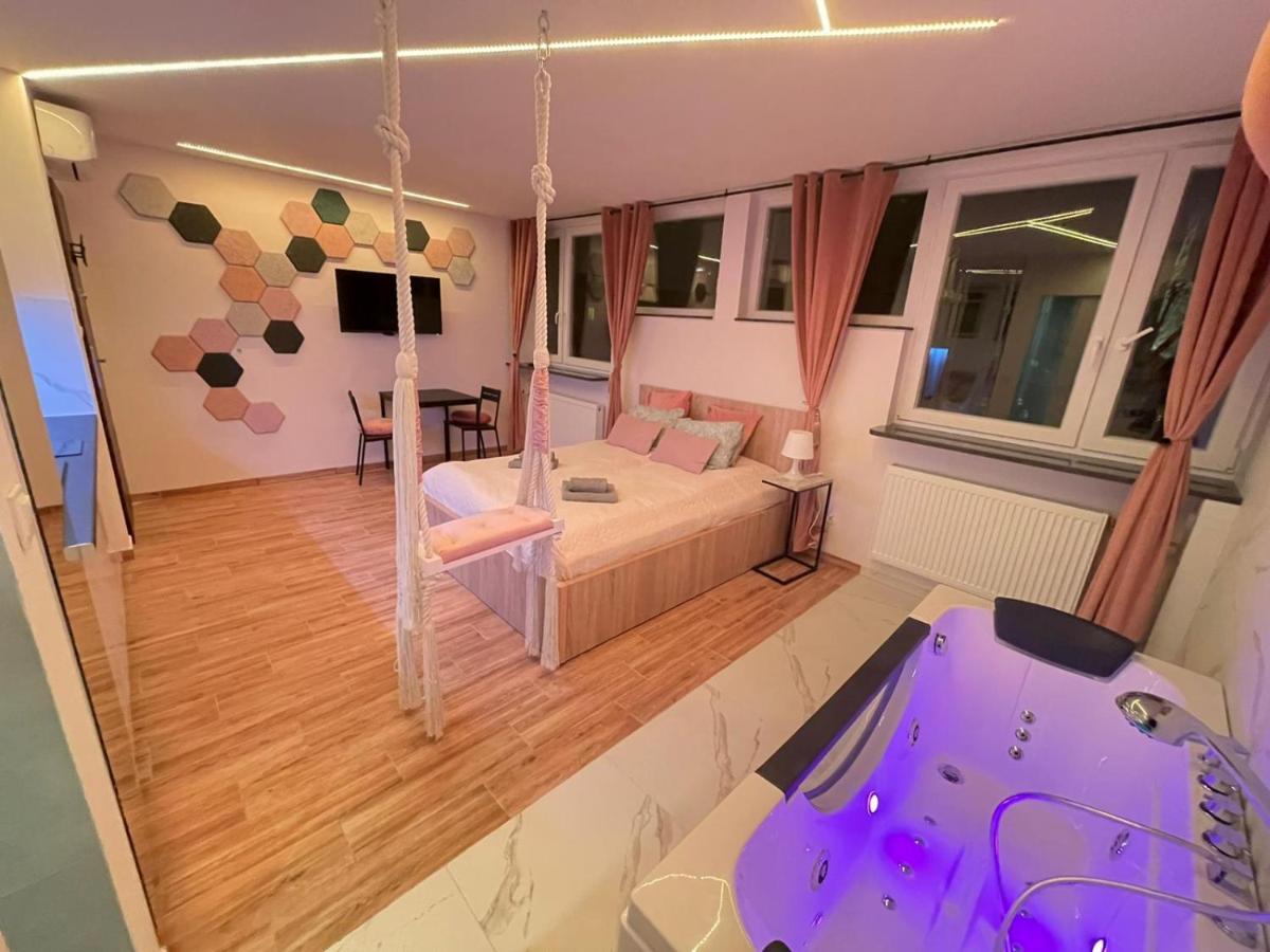Yourapart Jacuzzi Przy Zamku Krolewskim Varsovie Extérieur photo